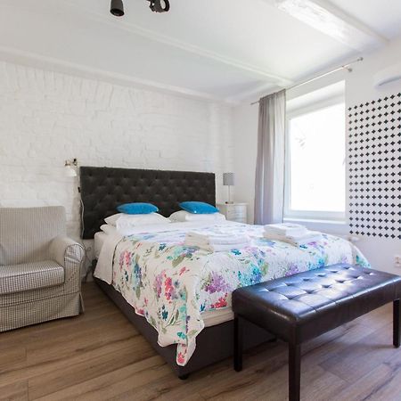 One Night Zielona Gora Apartment Exterior photo
