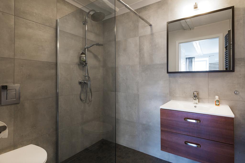 One Night Zielona Gora Apartment Exterior photo